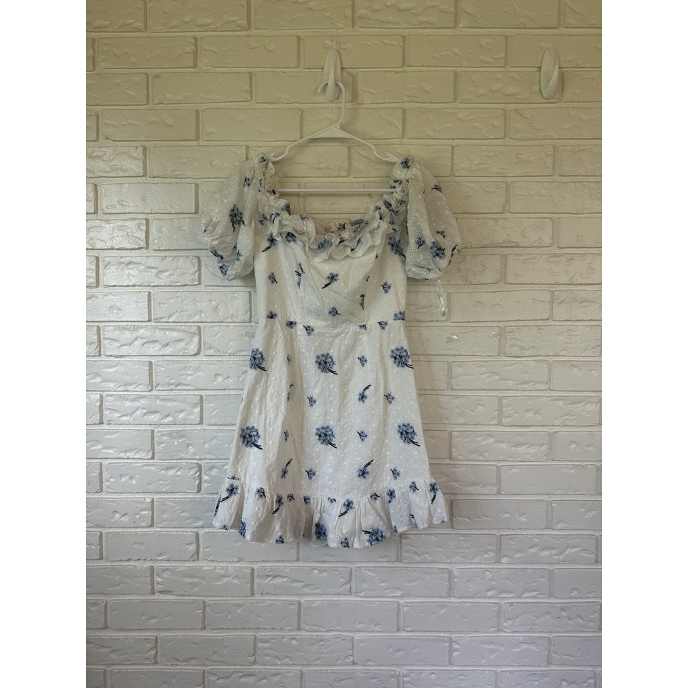 Saint + Secrets Cottagecore Floral Ruffle White And Blue Dress Medium